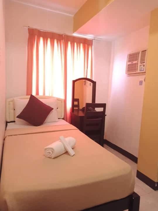Amax Inn Cebu Mandaue Kültér fotó